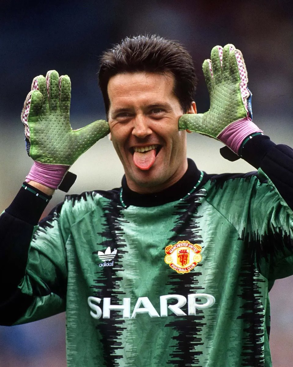 Remembering Les Sealey
29/09/1957-19/08/2001