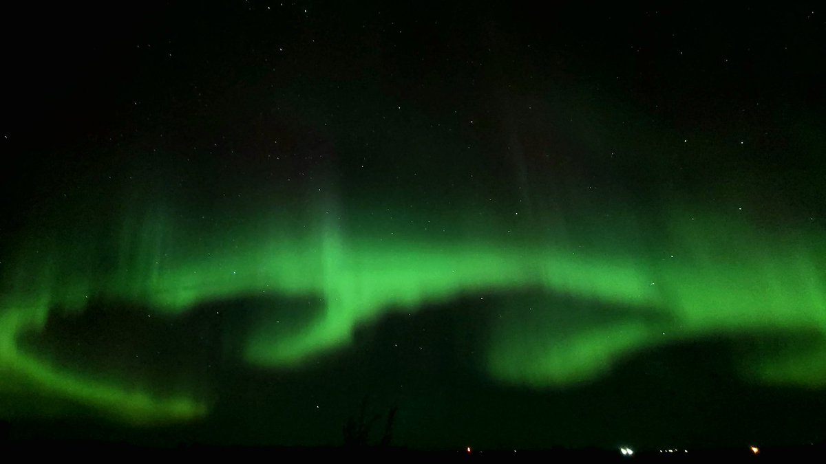 Beauty in the sky this morning in #Manitoba 

#Aurora #auroraborealis #northernlights #mbwx