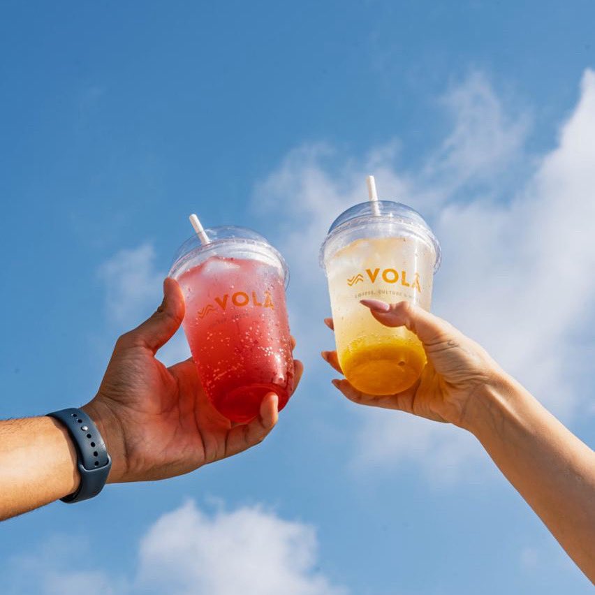 Yazın son demlerinde halen ferahlamaya ihtiyacımız var! ☀️

Enfes İtalyan Soda çeşitlerimiz ve Limonatalarımız bir yudum ferahlık için seni bekliyor! 😍