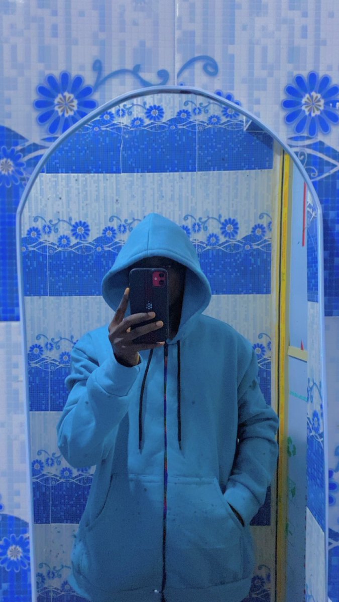 o_cornerstone's tweet photo. Zippered jumper with ski mask
Available as seen 💯
TikTok handle @orlaitan_
#hoodie #skimask https://t.co/yh8798QOEg