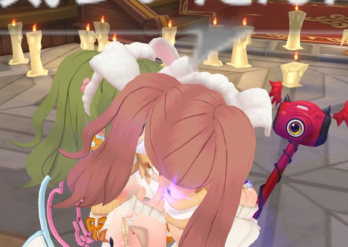 自撮りカメラのレンズが目になってるの今日初めて知った*ஜ۩۞۩ஜ*
なんかちょっとこわ！
 #ラグオリ  #ラグオリレポート