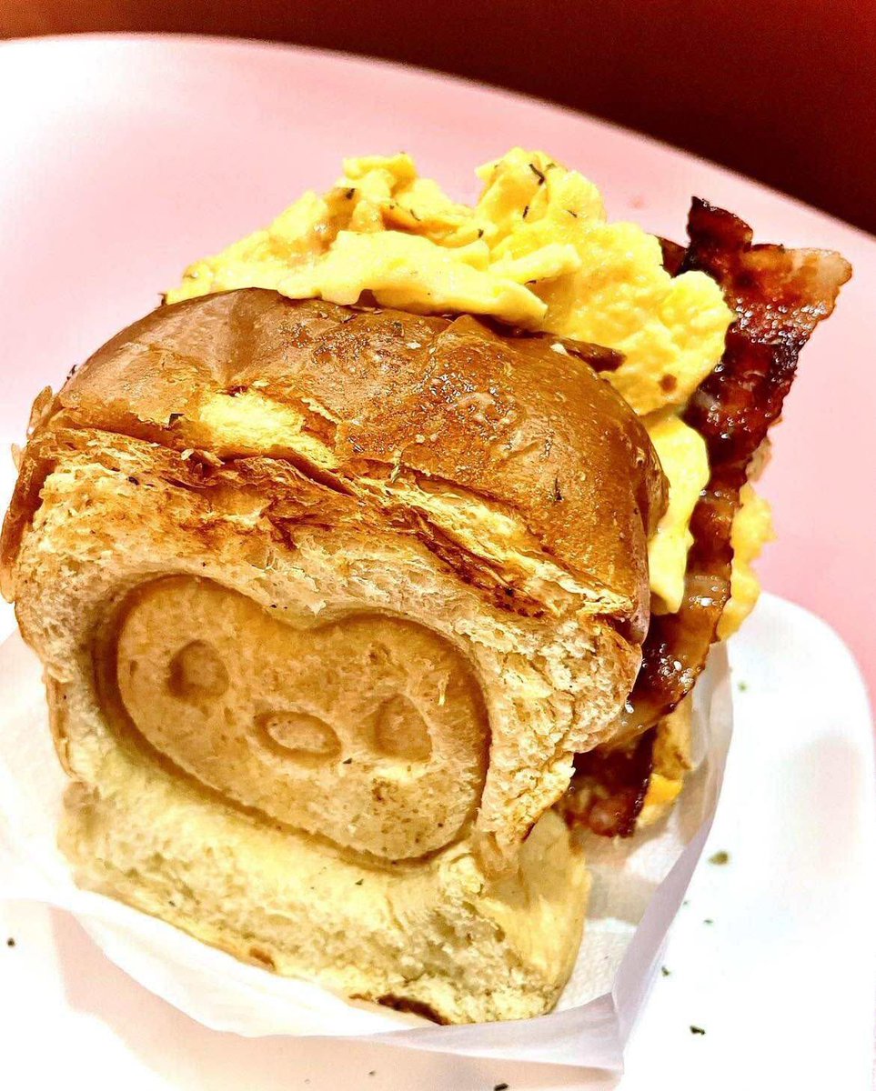 Our Egg Drop Sandwich waddles onto your plate like a cozy penguin hug: fluffy scrambled eggs nestled in soft, toasty bread, crispy bacon, drizzled with special sauce and topped with love. Just like a penguin guarding its egg, this sandwich keeps your cravings safe and warm!🐧🍳🥪