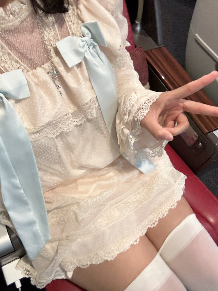 悲伤芝士卷 tweet media