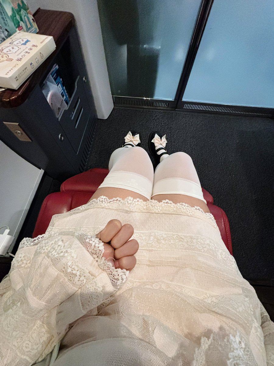 悲伤芝士卷 tweet media