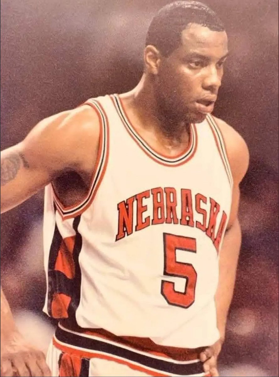 vantbrown's tweet image. Happy Birthday Flo 🙏🏾