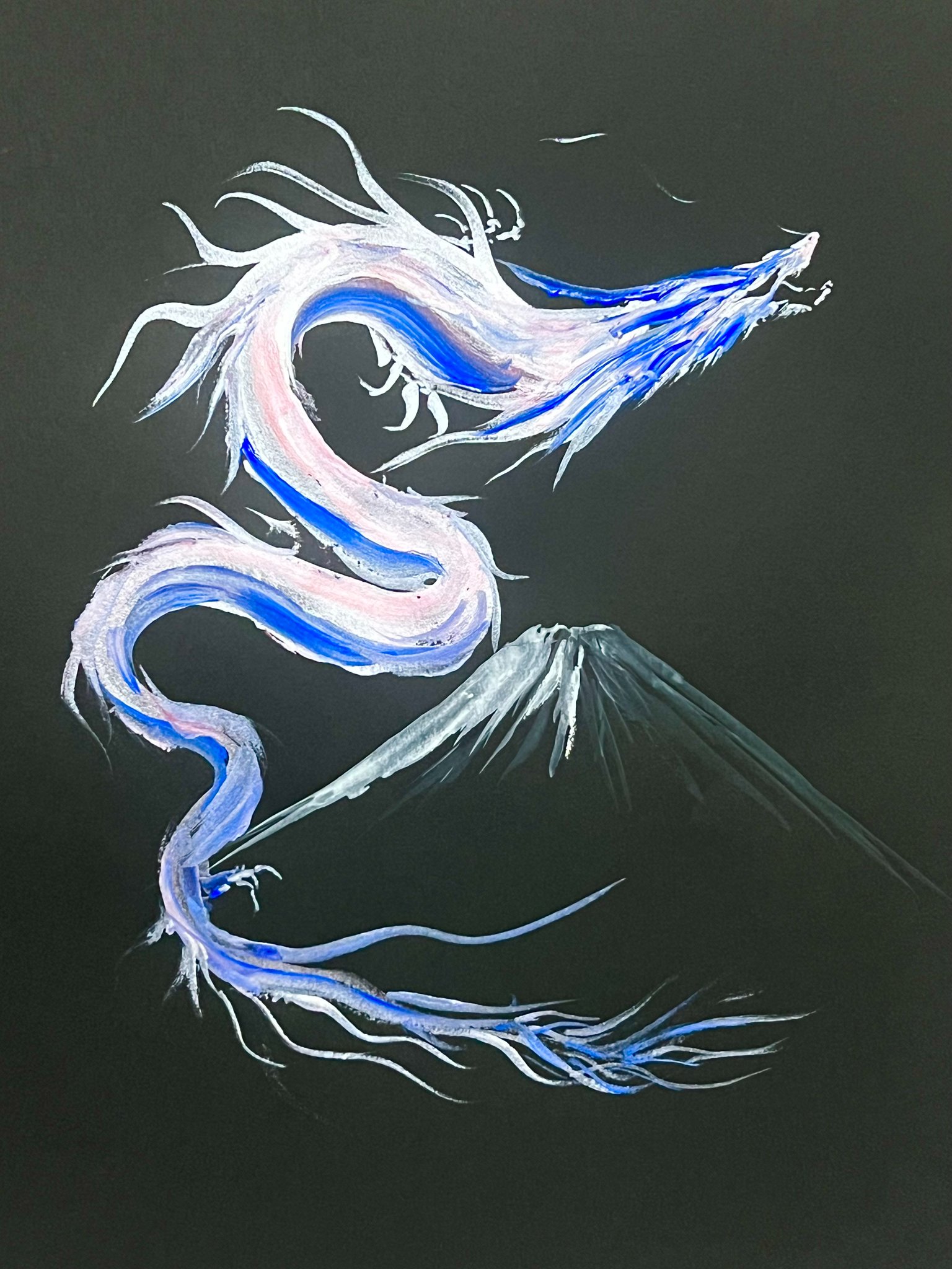 遠野龍神石　Dragon God 願いを叶える龍神勾玉(光背)背ビレの様な切れ込 遠野龍神石 Dragon God 願いを叶える龍神勾玉(光背)背ビレの様な