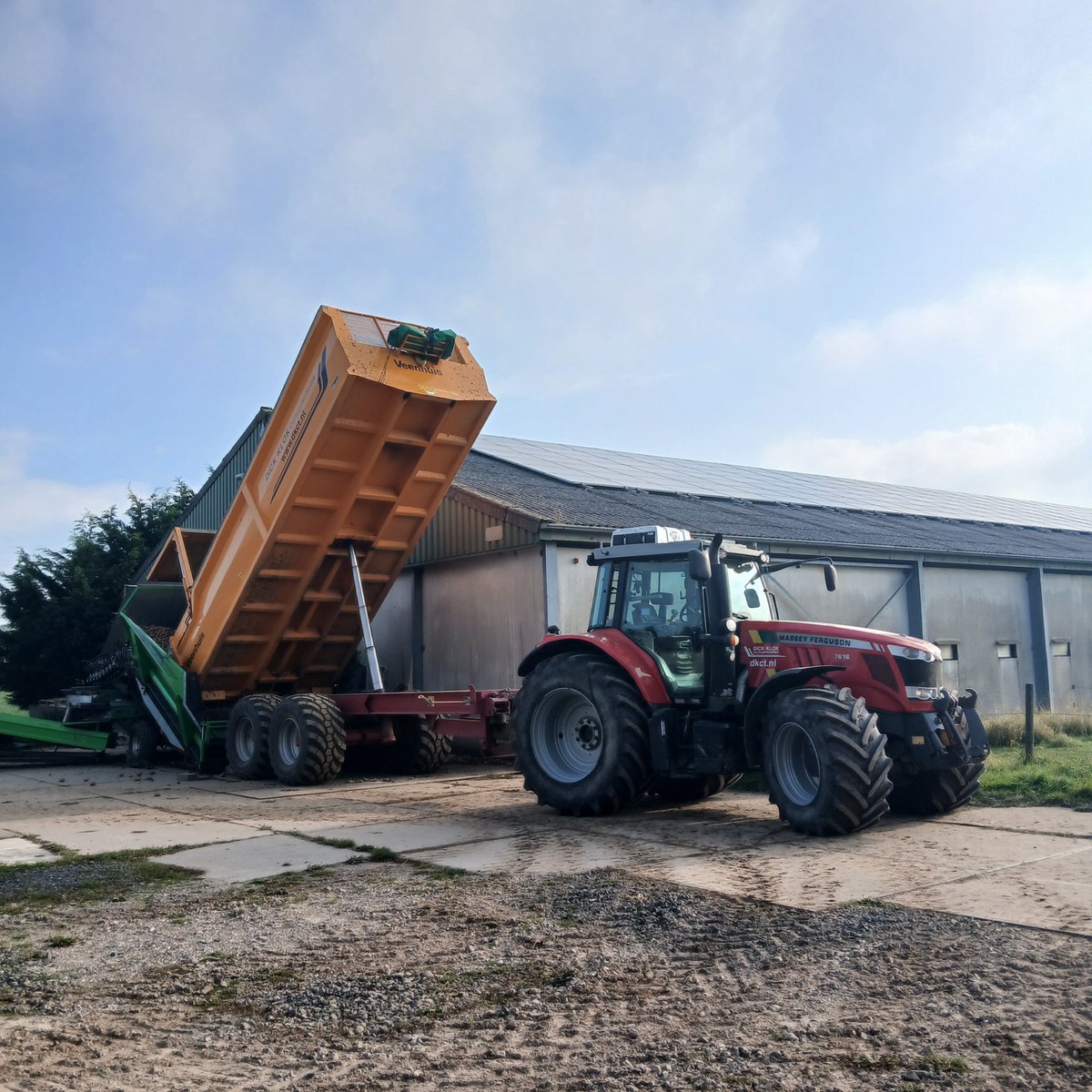 Brielse Boer akkerbouw 🚜 evenementenlocatie 🎉 tweet media