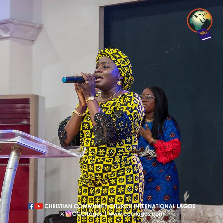 CCCILagos's tweet image. Choir Ministration 

🎼My victory is in your blood
My confidence is in your name
You took the shame so I can shine
So much you did without a price

E se🎶

God deserves our praise 🙌

#CCCILagos