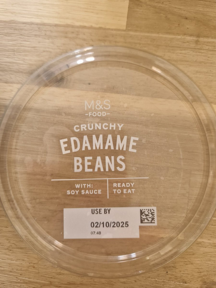 MemoryLatent's tweet photo. @marksandspencer  if you insist on ruining good food by adding coriander please for those who duslike it and those of us who are intolerant to it could you add it in the description instead of hidden in the ingredients list. If its a sauce checking is expected..  but beans? https://t.co/zgUHtTl7kX