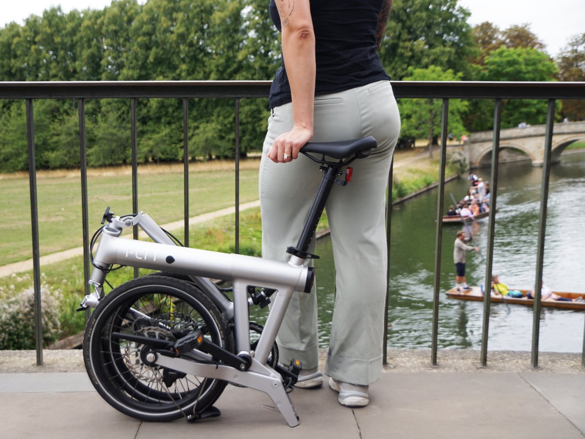 From our Cambridge workshop to your city streets, the FLIT M2 combines local craftsmanship with modern design. Lightweight, stylish, and built to move with you, it’s a bike that makes getting around feel easy!