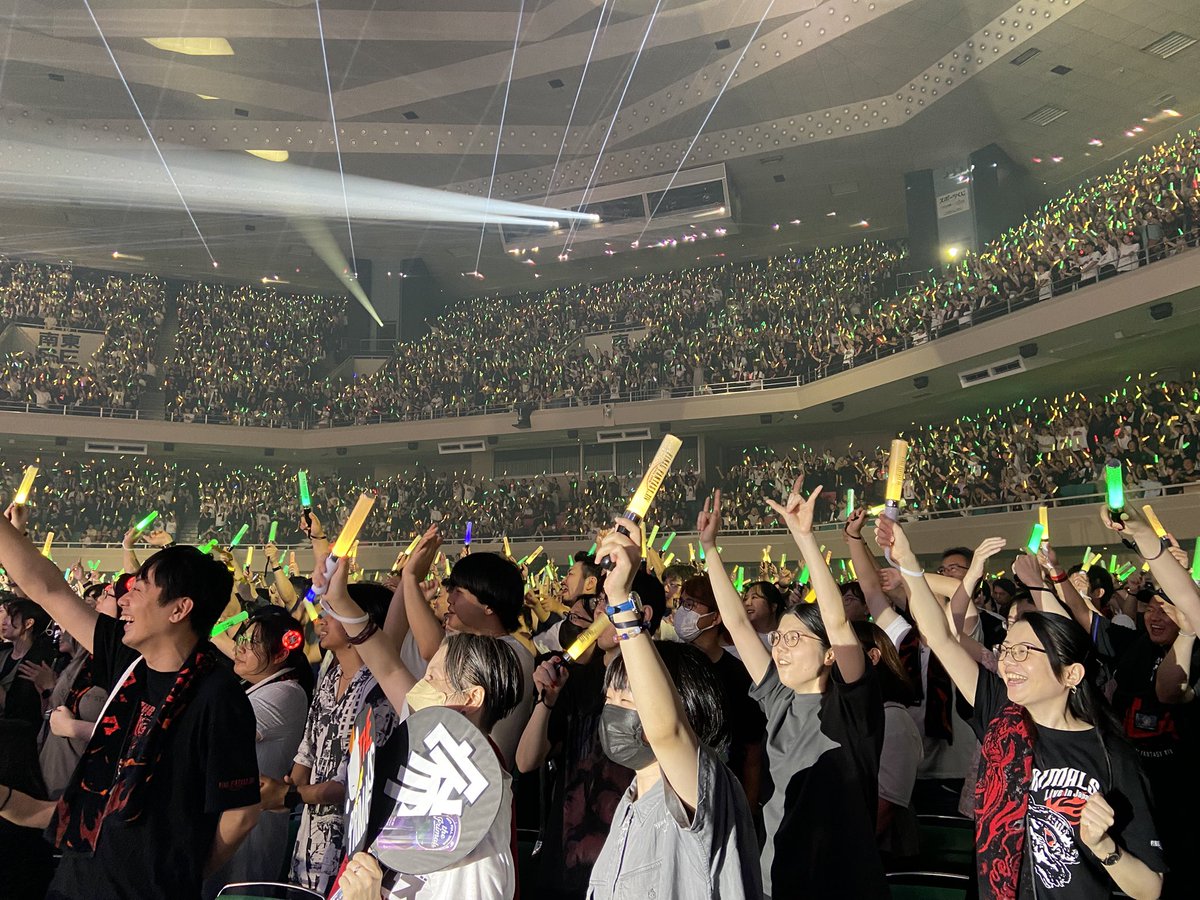FF_XIV_JP's tweet photo. ✦･━･✦･━･✦･━･✦
    #THEPRIMALS
Dark Decades Tour
        BUDOKAN
✦･━･✦･━･✦･━･✦
 
#PRIMALS 日本武道館公演 1日目終了👏
ご来場・ご視聴ありがとうございました✨
 
明日はいよいよツアーファイナル‼️
武道館でお待ちしています🔥
🌐 https://t.co/zwOGDYhAHN #FF14 https://t.co/T7mAbcqlAd