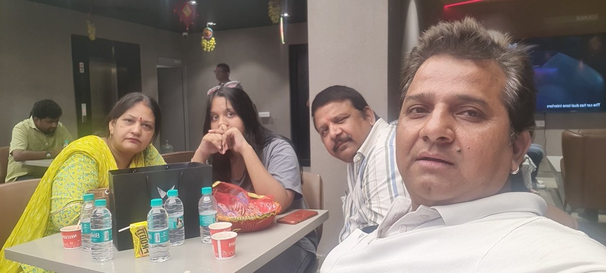chitranjan007's tweet photo. I purchased a Thar Roxx from Shiva, Patparganj, Delhi. , the new car stereo was not working, and the vehicle was sent to the service center for rectification. I have been waiting since 2:00 PM, but till now no one has returned my car. This  is highly disappointing.@anandmahindra https://t.co/vKc2Tv1uPa
