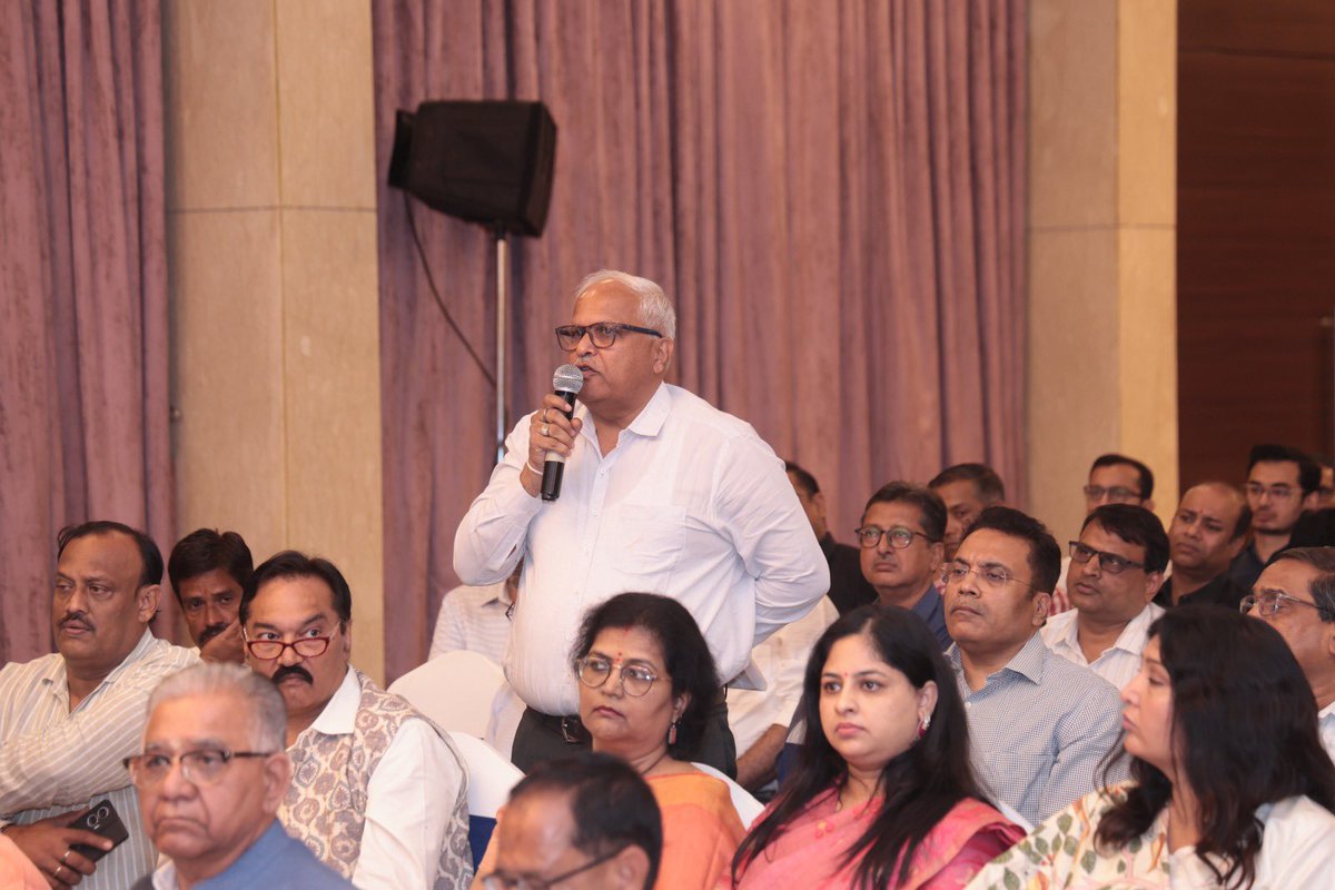 EXCISECGST's tweet image. Hon&apos;ble MOS(Fin.) Shri Pankaj Chaudhary addressed 200+ taxpayers, trade &amp;amp; industry associations on Next-Gen GST reforms.
Member CBIC Shri Surjit Bhujabal and CC BZ Shri S Puri participated in the interactive session on GST 2.0 and addressed to the various queries raised by them.