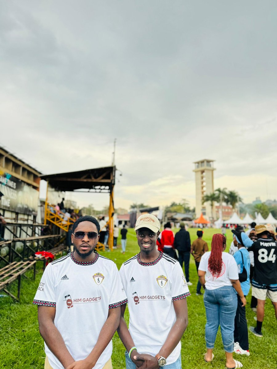 jabba_kings's tweet photo. But @silahcent wavawa???!!🙌✅🔥 https://t.co/14g8CRfpNl