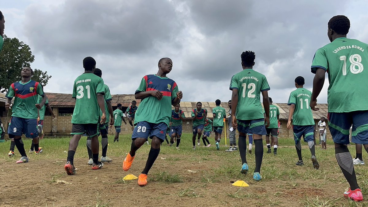 openfieldcam's tweet photo. Legend FA tops Pole B of the #K4CLIENT Football Tournament, and we're not done yet! As we fight for the title, we're also fighting for a cleaner planet . This tournament isn't just about football - it's about turning plastic waste into plastic bricks and making a difference. https://t.co/TCzH7JZkI4