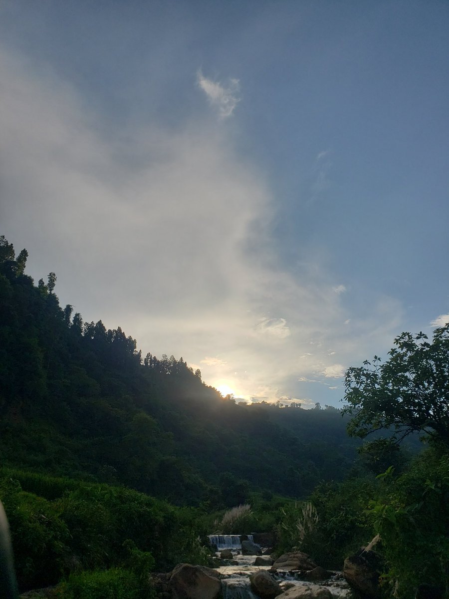 दिन ढल्यो अँधेरी रातमा ...