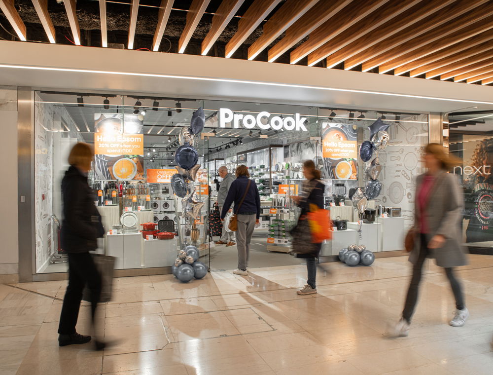 A1RetailMag's tweet image. ProCook to open five more new stores ahead of key 2025 Christmas period. Find out more ➡️ a1retailmagazine.com/christmas/proc… #retail #retailnews #kitchenware #retailer #expansion #newstores #ProCook