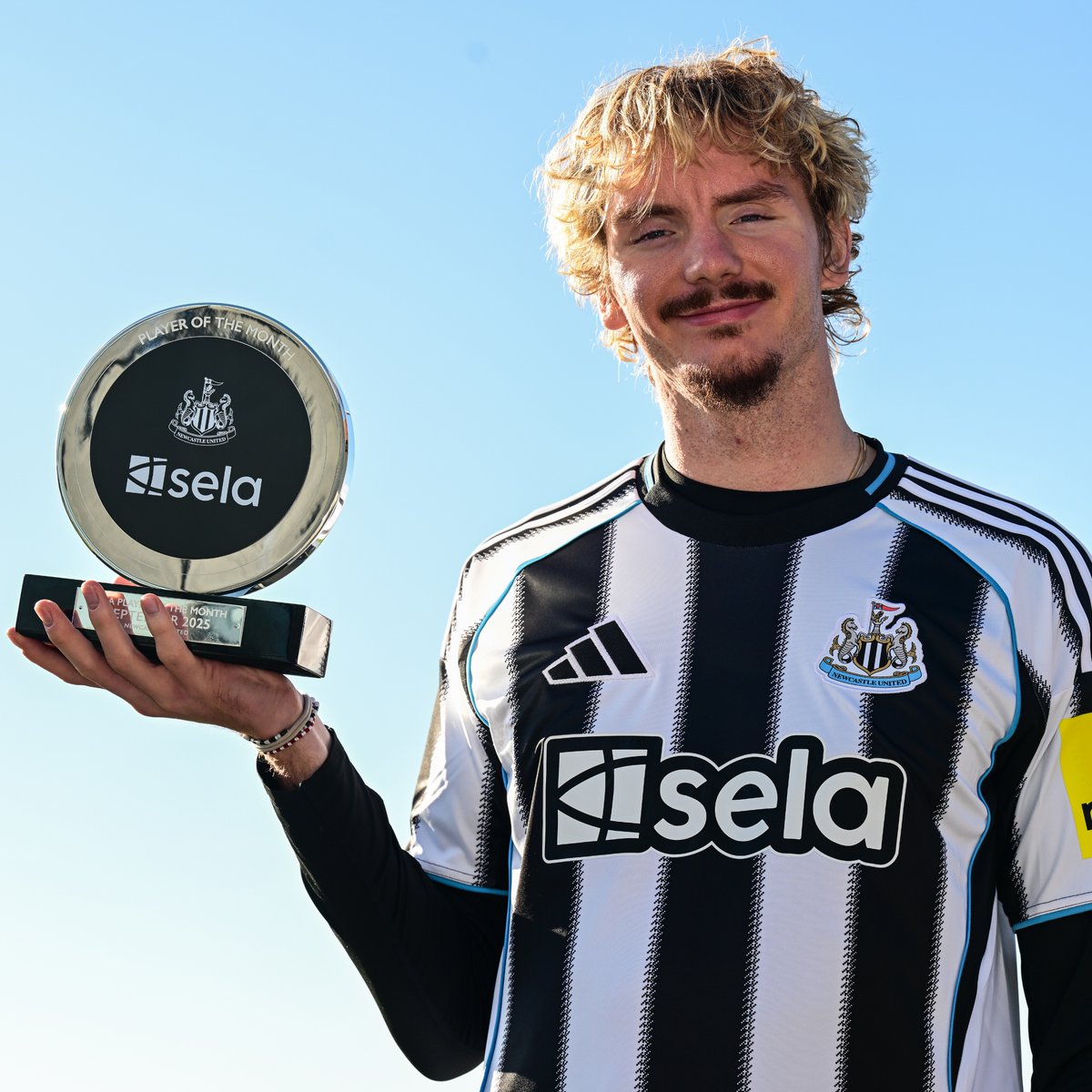 Big Nick 🤩

Nick Woltemade wins the <a href="/Sela/">sela | صلة</a> Player of the Month for September! 🙌🇩🇪