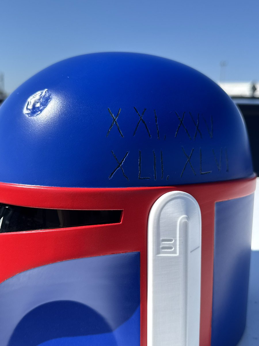 shwaptime's tweet photo. 1-0 since the debut of the #GMandalorian - This is the Way. 

@JaxsonDart @1NCRDB1 helmet swap next game? 🤷‍♂️ https://t.co/czDthjsY4H