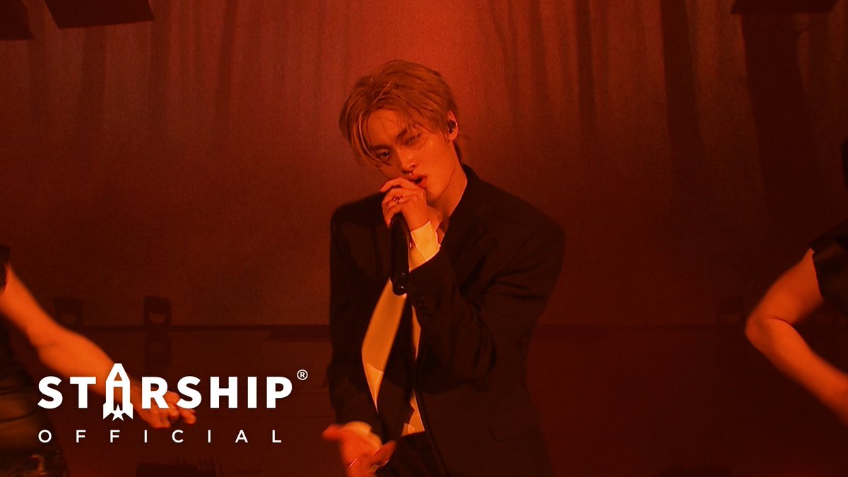 CRAVITYstarship's tweet photo. [🎥]
TAEYOUNG 태영 'So Beautiful' STAGE MIX @ 2025 CRAVITY CONCERT 'Dare to Crave'
⠀
▶ https://t.co/s3RXbhJg7r
⠀
#CRAVITY #크래비티
#태영 #TAEYOUNG
#DaretoCrave https://t.co/QqBjWxmkhs