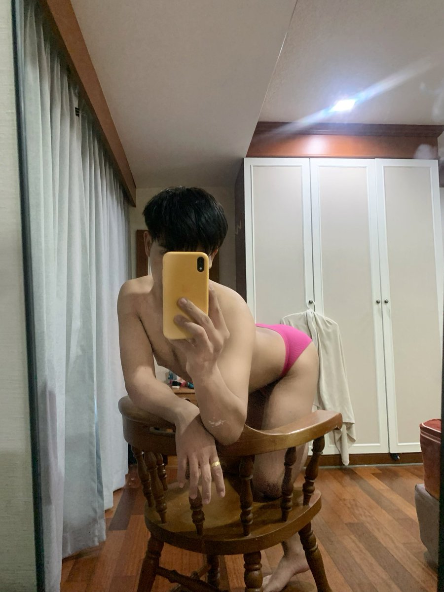 JobJab27032541's tweet photo. ท่าไหนดีครับ🤪 https://t.co/3hmqzxPdlP