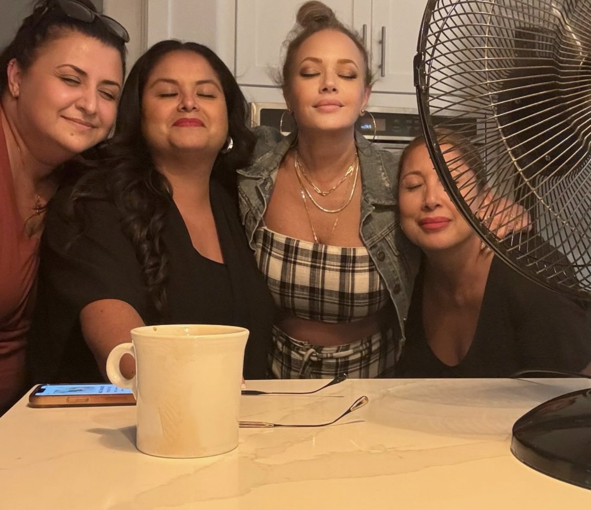 Leah Remini tweet media