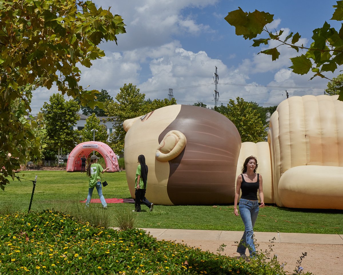 MEGAInflatables's tweet image. 2025 South Side Science Festival brings UChicago STEM to the community | University of Chicago News news.uchicago.edu/story/2025-sou…