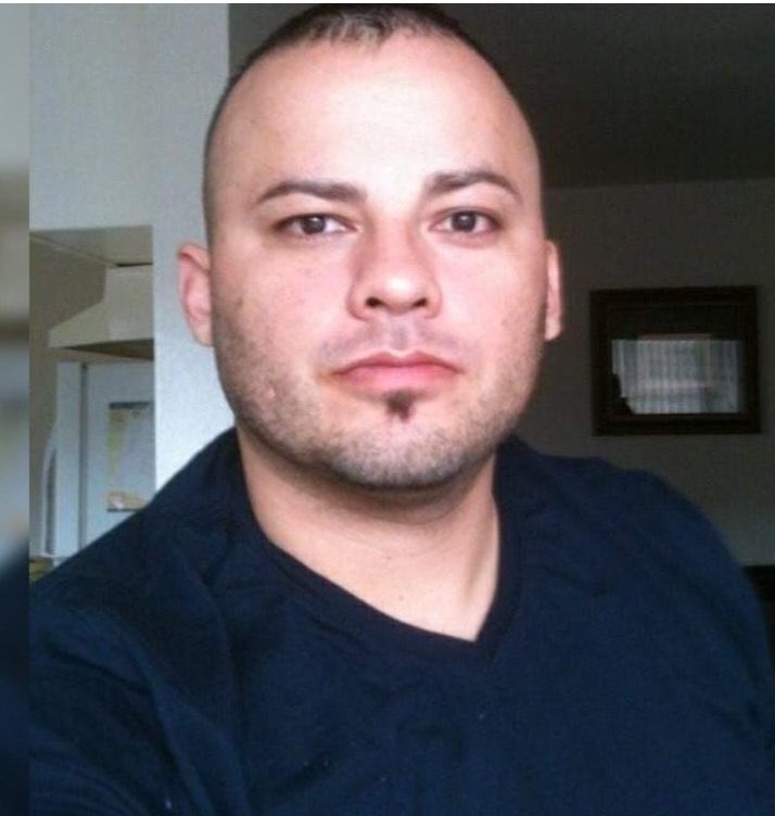 MedardoMairena's tweet image. Jaime Enrique Navarrete Blandón fue encarcelado arbitrariamente por el régimen sandinista el 24 de julio de 2019. A pesar que en enero de 2023, Jaime cumplió su sentencia, la dictadura sandinista aún lo mantiene encarcelado. @CorteIDH @CIDH 
Nos unimos al reclamo de su madre,…