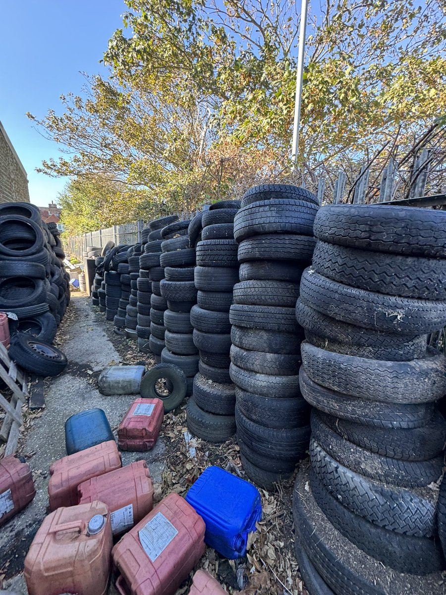 GerardHarkin25's tweet photo. Any companies need scrap tyres collected in Southern England we can cover this for you. We are fully permitted by the EA and hold all relevant insurances. Our fleet of vans are out daily. We can collect aeroplane, earthmover, crane, agricultural, truck, commercial, car, motorcycle, bike and everything in between. We also carry out farm clearances and will clear up fly tipped. Great competitive rates and more importantly reliability. We work with local councils, waste management companies, garages, tyre fitters, farmers, scrap yards, land remediation companies, fleet operators, plant operators, tyre manufacturers, tyre wholesalers, schools, colleges, sports clubs, ports and marinas as well as the general public. Alternatively you can deliver to our yard. We take vans, skips, bulkers, Ro-Ro’s and walking floors. Please feel free to contact us if you require further information 

Info@twyfordrecycling.com

https://t.co/nQD2yhFu3K