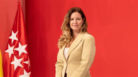 Hoy rezamos por Ana Dávila-Ponce de León Municio
Nacida el 02/12/1976
<a href="/adavimu/">Ana Davila</a> es diputada de <a href="/popular/">Banco Popular</a> en Asamblea de Madrid
Consejera de Familia, Juventud y Asuntos Sociales
Licenciada en Psicología

#Estasemanarezamosx
#RezaPorUnPolitico