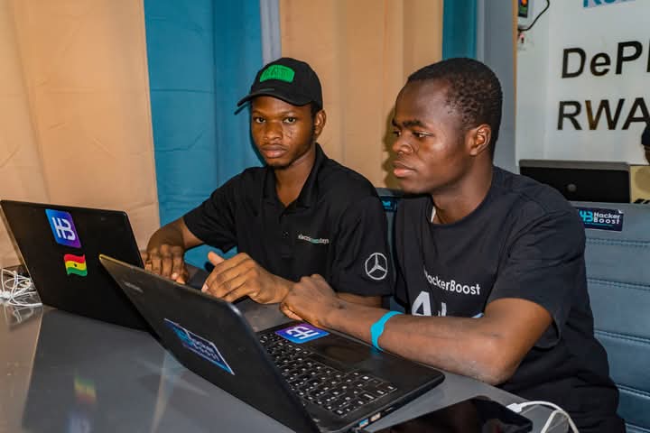 KASIMSULEM30452's tweet image. #Hackerboost #Afritech 

Great family