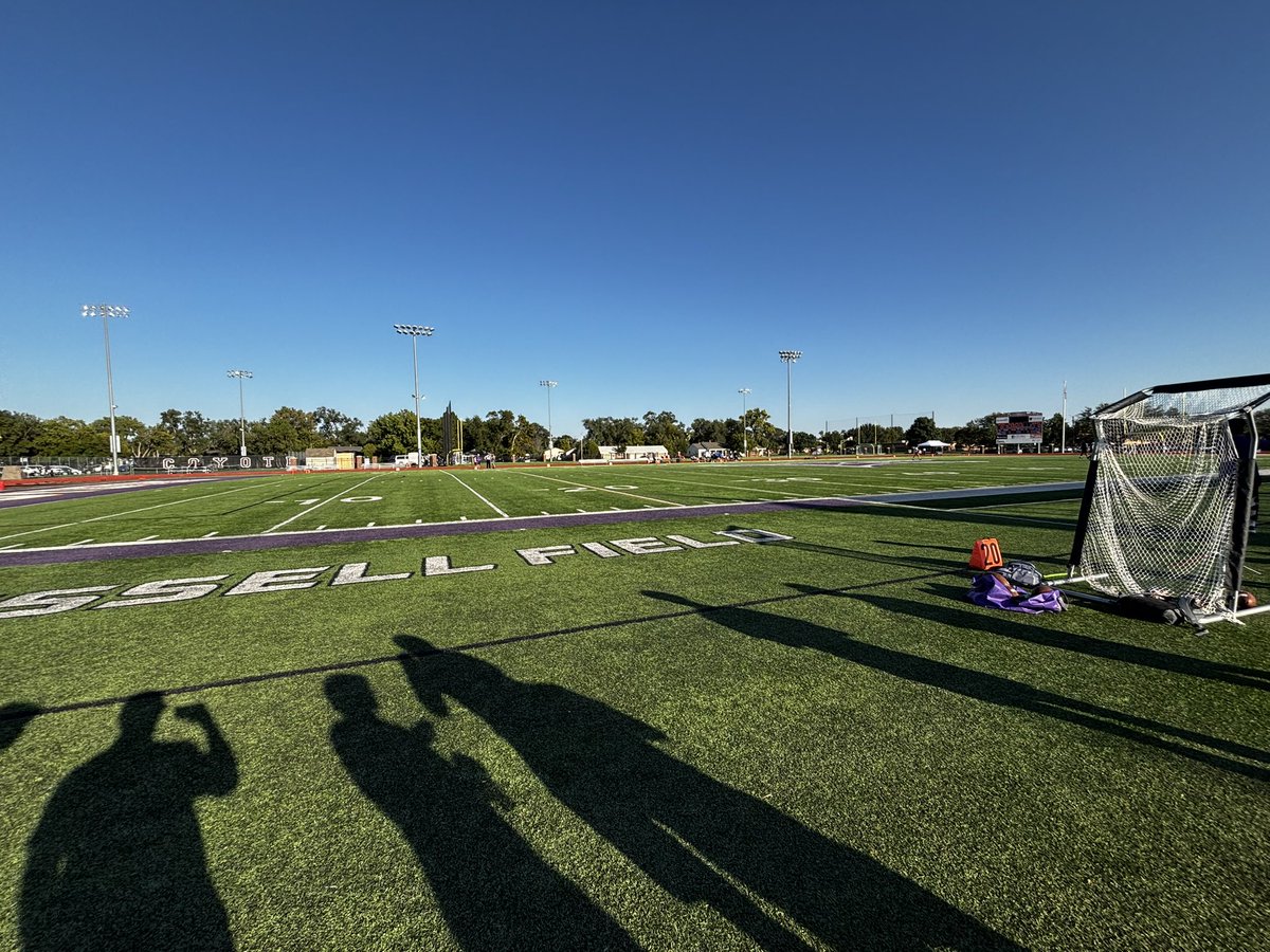 I had a great weekend in Salina for a <a href="/kwufootball/">Kansas Wesleyan University Football</a> Game Day Visit! Loved the atmosphere in the classroom and on the field. Huge thank you to <a href="/QBcoachsnyder/">QBcoachsnyder</a> for the invite and hospitality!! #RollYotes