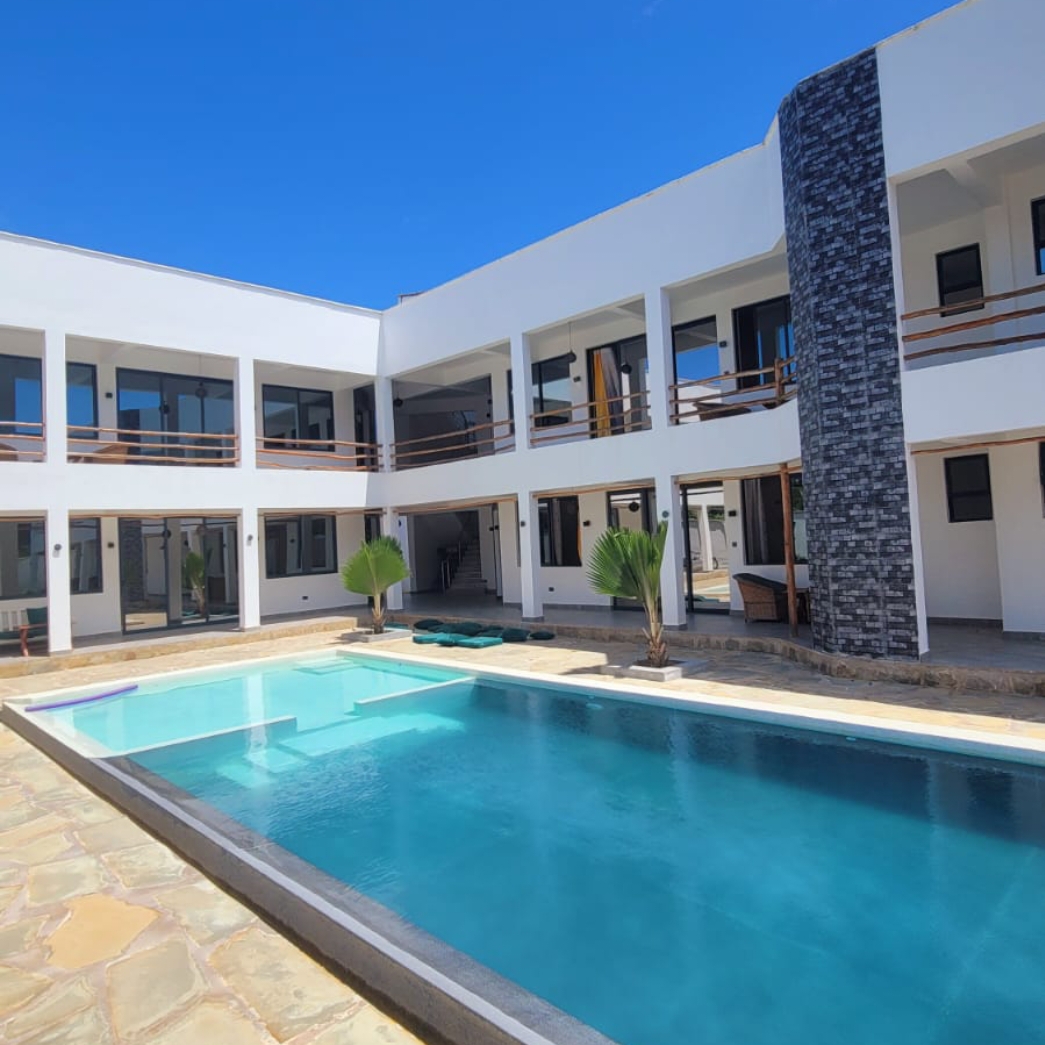 MsetoTravel's tweet image. 🐚 Find your slice of heaven in Diani! Experience luxury and comfort with V-Szameitat. 

Call/Whatsapp: +254784222404

zurl.co/UrrQy

#CoastalLiving #HolidayGetaway