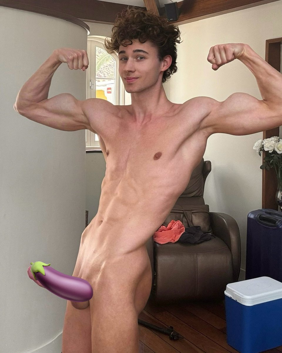 TallFitJake tweet media
