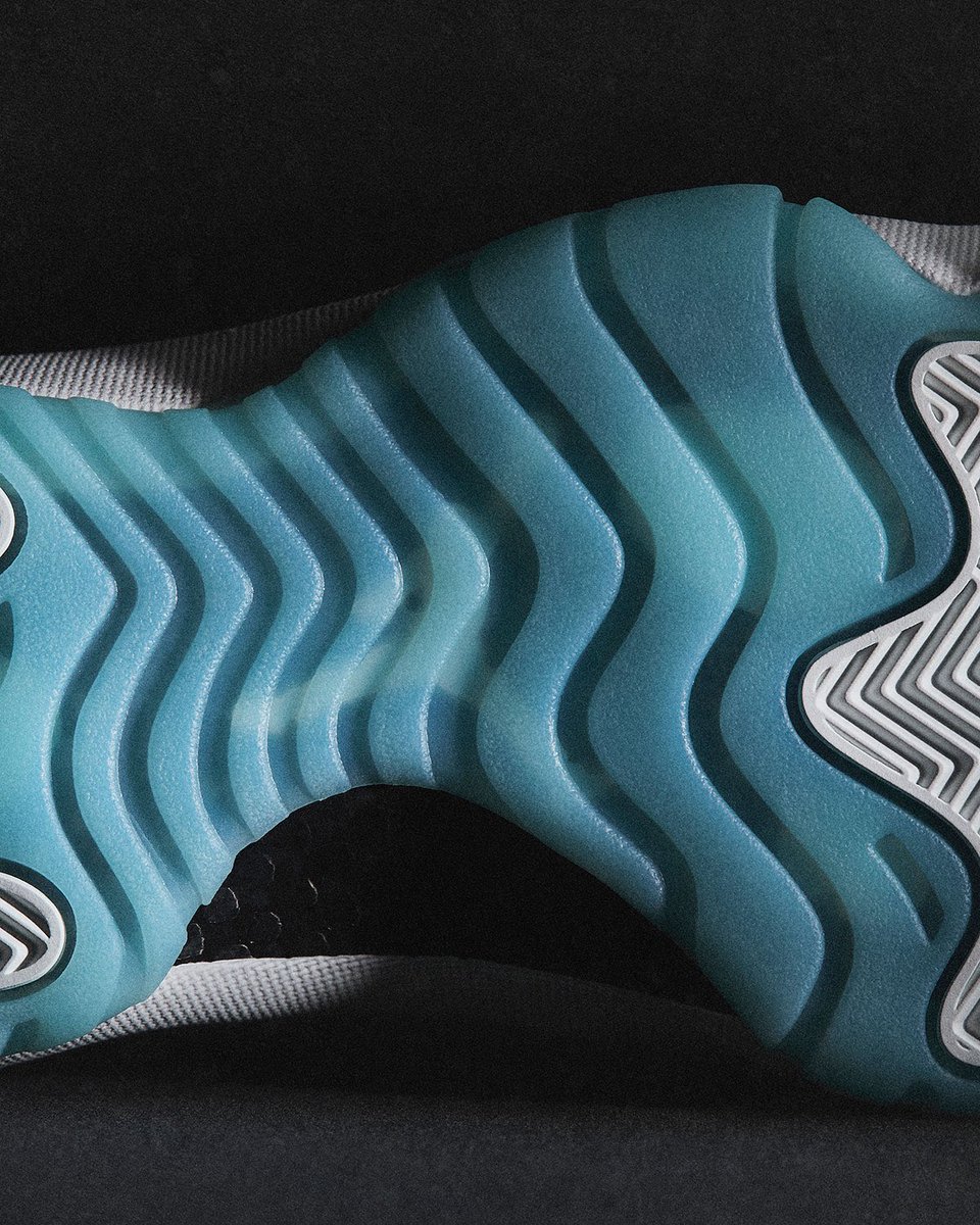 SBDetroit's tweet image. FIRST LOOK: Air Jordan 11 “H-Town” Houston Exclusive 👀 

RELEASE DETAILS:  sneakerbardetroit.com/air-jordan-11-…