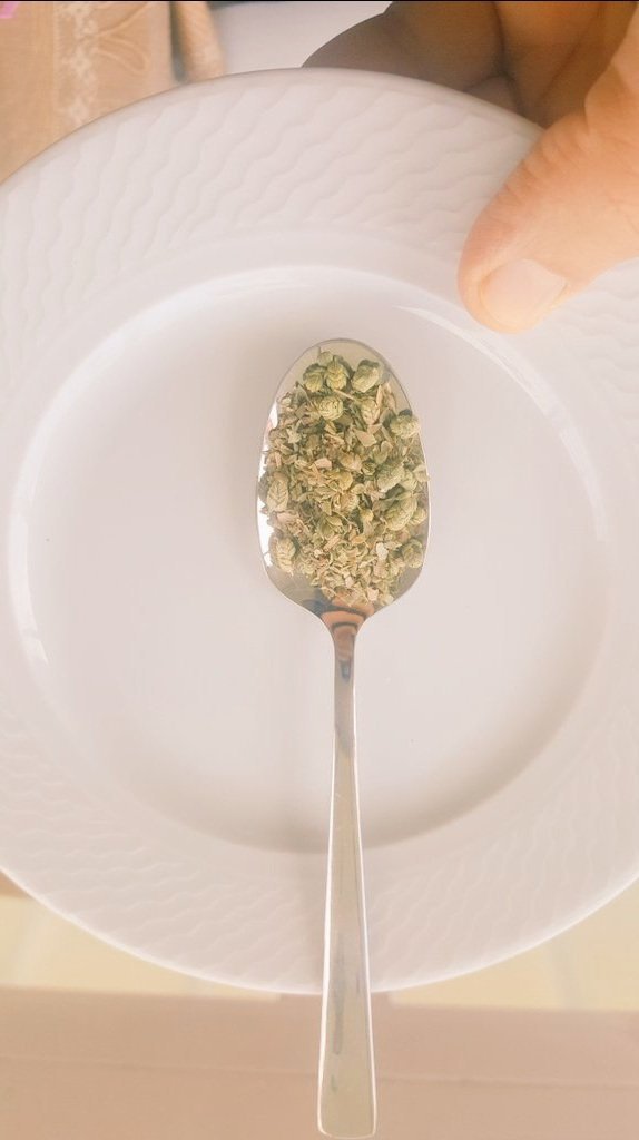 Uyurken Ağızdan Salya Akması, Vücutta Kurt veya Parazit Olduğunu Gösterir...  Vücutta  Kurt veya parazit varsa, bir tatlı kaşığı kekiği su ile yutun. Öğleden önce ve öğleden sonra olmak üzere günde 2 kez tüketiniz.... Kekik