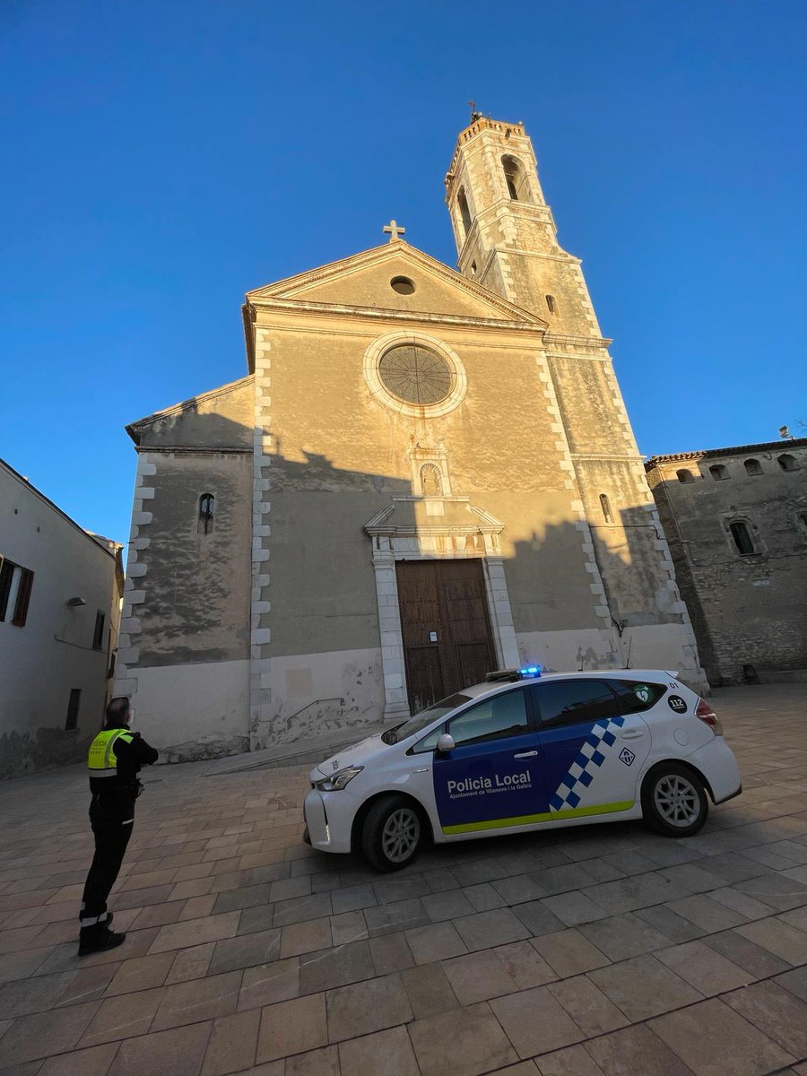 Policia Local Vilanova i la Geltrú ◼ ◼ ◼ ◼ (@plvng) on Twitter photo Bona diada de Sant Miquel! 👮♂️👮♀️
Avui, dia del nostre patró Sant Miquel Arcàngel, volem reconèixer la tasca de tots els companys i companyes de les Policies Locals que, amb vocació i compromís, treballen cada dia per la seguretat i el benestar de la ciutadania
#SantMiquelArcangel Bona diada de Sant Miquel! 👮♂️👮♀️
Avui, dia del nostre patró Sant Miquel Arcàngel, volem reconèixer la tasca de tots els companys i companyes de les Policies Locals que, amb vocació i compromís, treballen cada dia per la seguretat i el benestar de la ciutadania
#SantMiquelArcangel