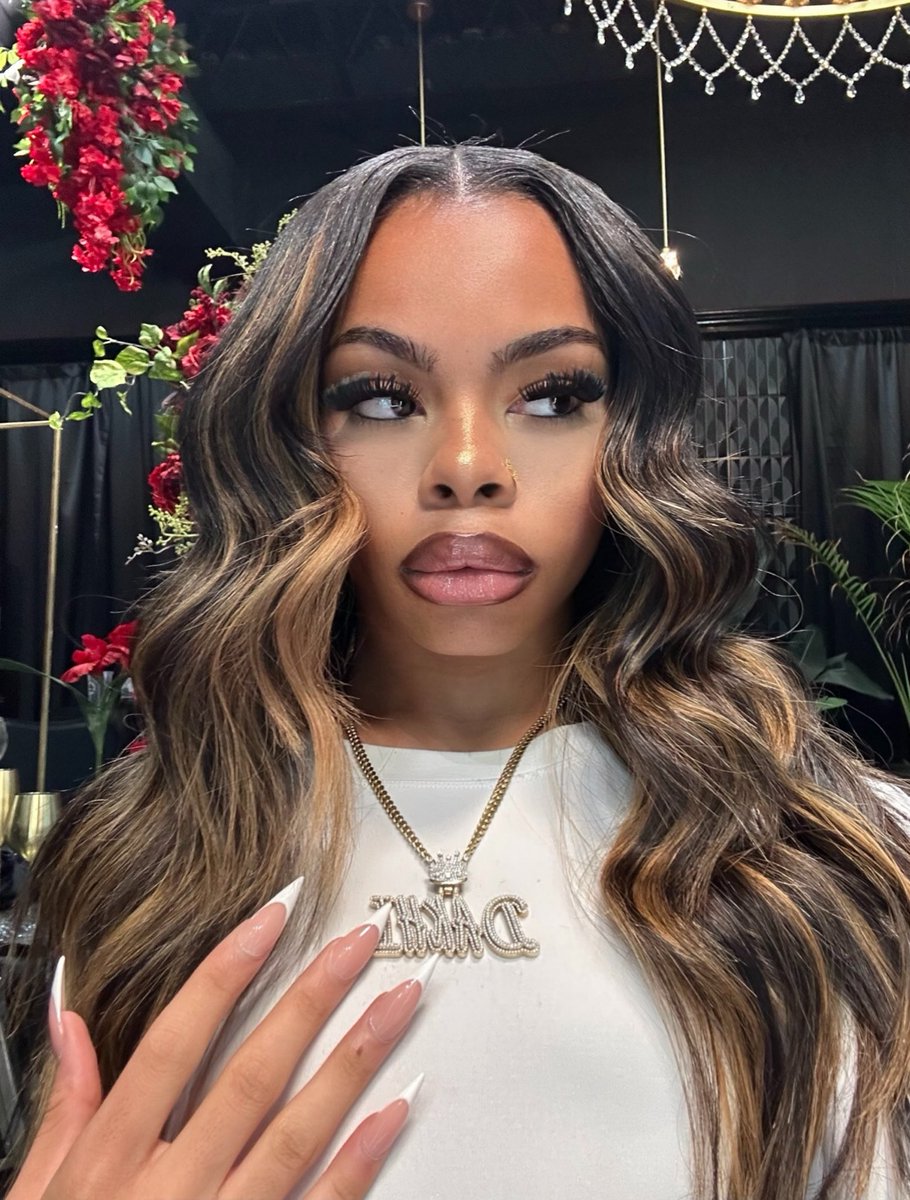 BarbianaDolly🎀 tweet media