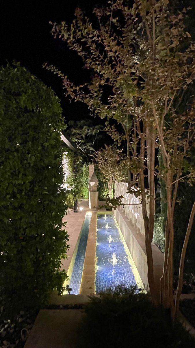 FBasbous's tweet photo. Alfred Basbous Foundation -Rachana -Sept 21-09-2025
An evening of art, dialogue, and legacy. The special event offered unique perks such as private viewing, priority access.
#AlfredBasbous #BasbousFoundation #alfredbasbousmuseum #ModernistArt #CulturalHeritage #ArtLegacy https://t.co/5IG9LWn4JC