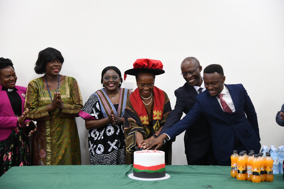 ProfNawangwe's tweet image. I congratulate Prof. Sarah Ssali on her installation this morning as the First Deputy Vice Chancellor (Academic Affairs) of Makerere University. I thank the Search committee, Senate, Council and the Chancellor for concluding the most transparent search for the Deputy Vice…