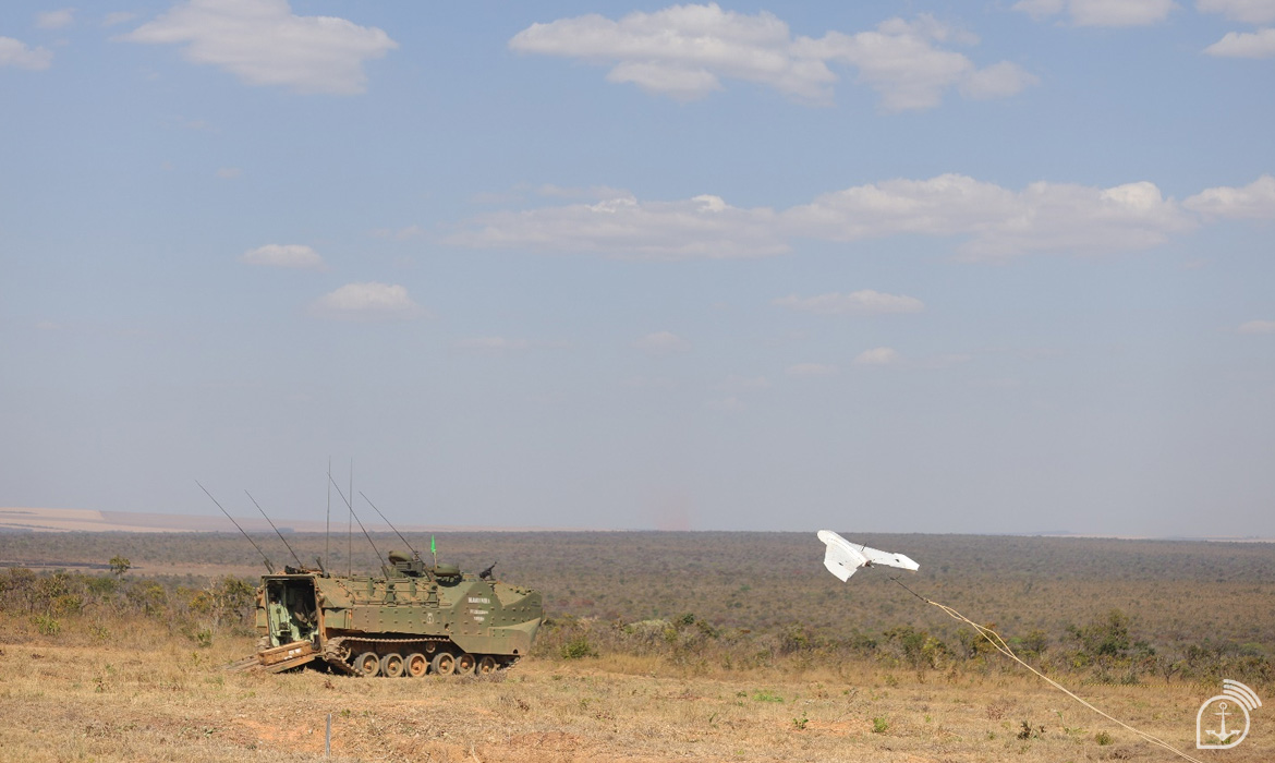 Drone kamikaze nacional da Marinha do Brasil inaugura nova era para as Forças Armadas 
#drone #kamikaze #MarinhaBrasil #OperaçãoAtlas
is.gd/TAhXg3