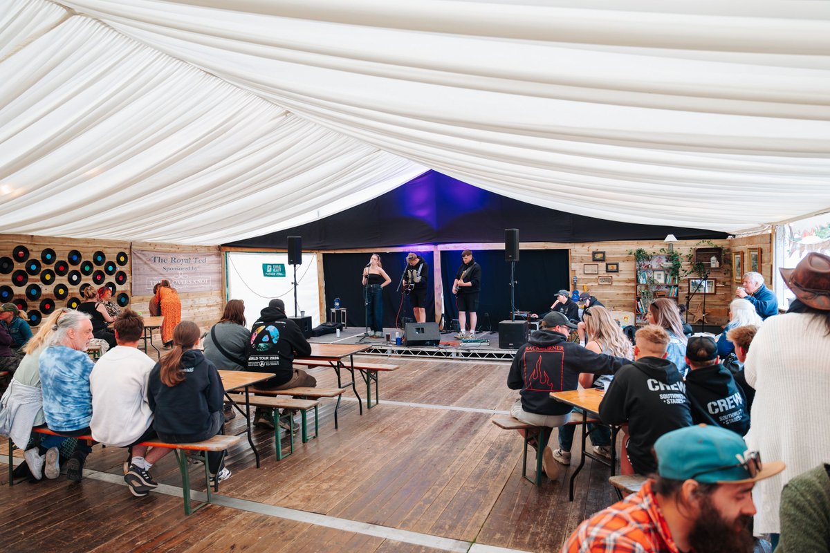 Teddy Rocks Festival tweet media