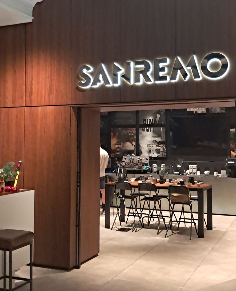 Over A Drink Coffee Adventures: Sanremo UK, Barista Hub: Open house.