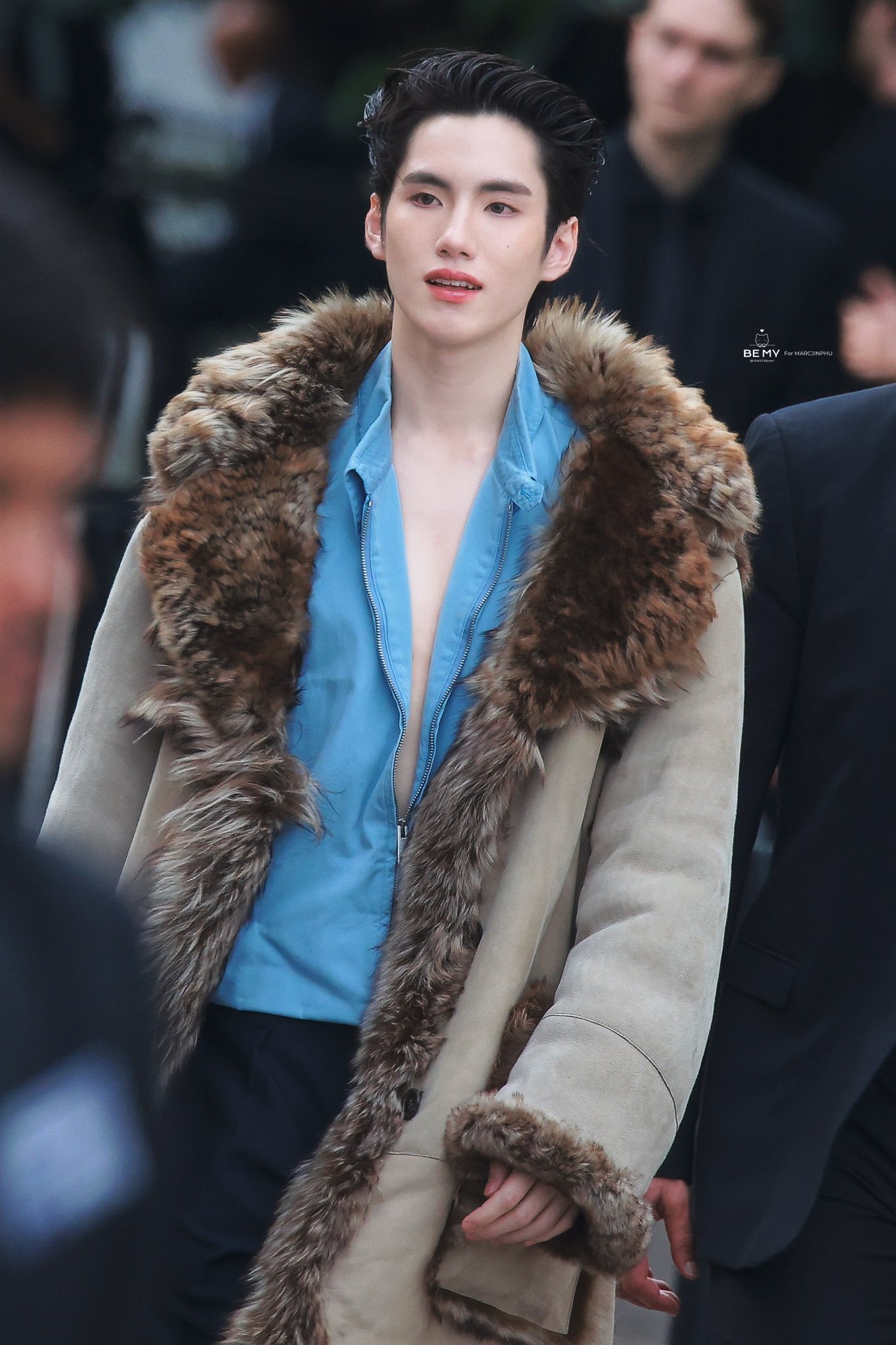 PRADA ファージャケット　Y2K PRADA SPORTS ファージャケット Y2K PRADA SPORT ジャケット