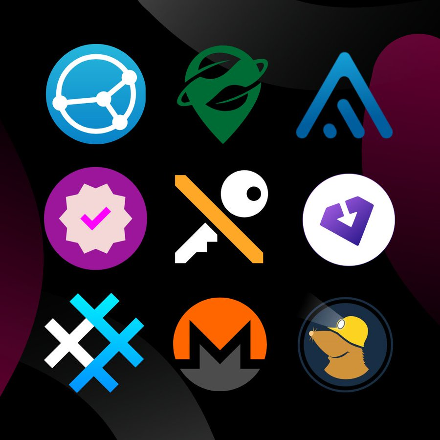 You just installed GrapheneOS on your phone and you think you're ready to go.

But it still isn't enough.

Here are 9 apps that I would install to protect my Digital Privacy 👇