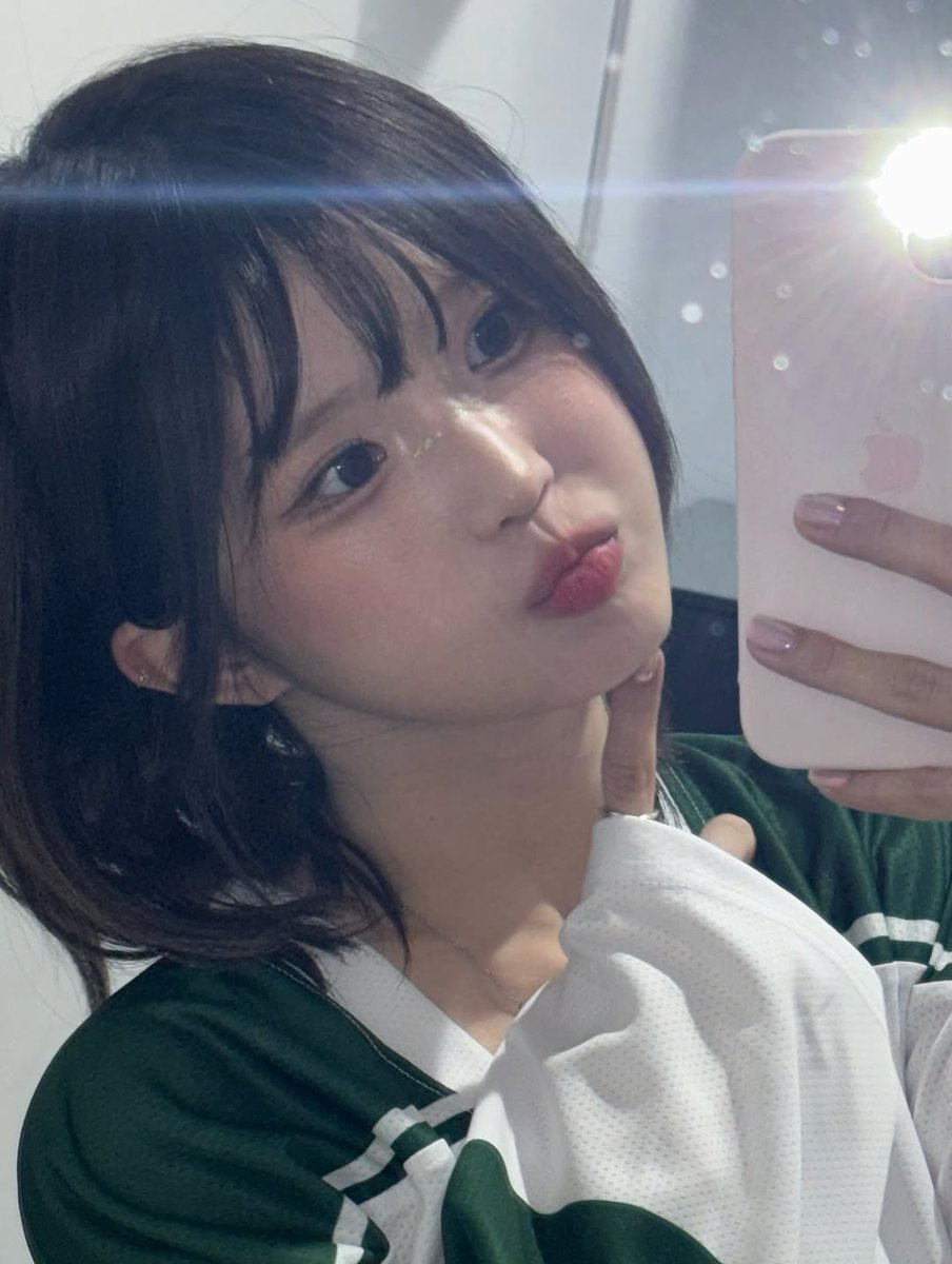 ras_flover's tweet image. これが28歳の色気だから（❓）