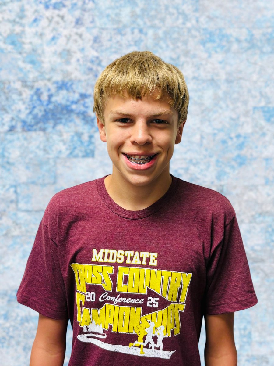 FcmsGo's tweet image. FCMS Athletes of the Week:

7th Female: Ivy Burkardt (girls golf)
7th Male: Landon Jones (boys XC)
8th Female: Maggie Sullivan (volleyball)
8th Male: Noah Lennon-Heiden (boys XC)