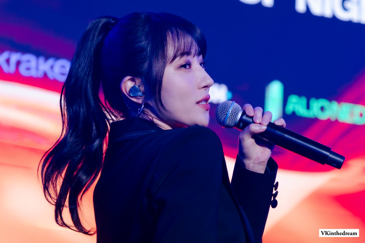 VKinthedream's tweet image. 250923 XPLA K-POP NIGHT
여왕님👑

#수아 #유아유 
#SUA #UAU