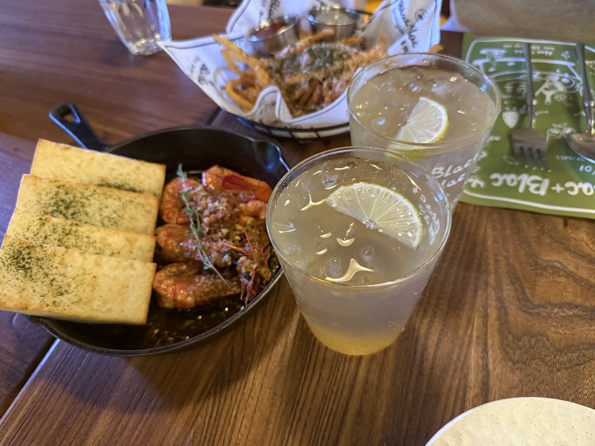 もいい| ᴥ•́ )✧ (@moimoimomoiii) on Twitter photo 