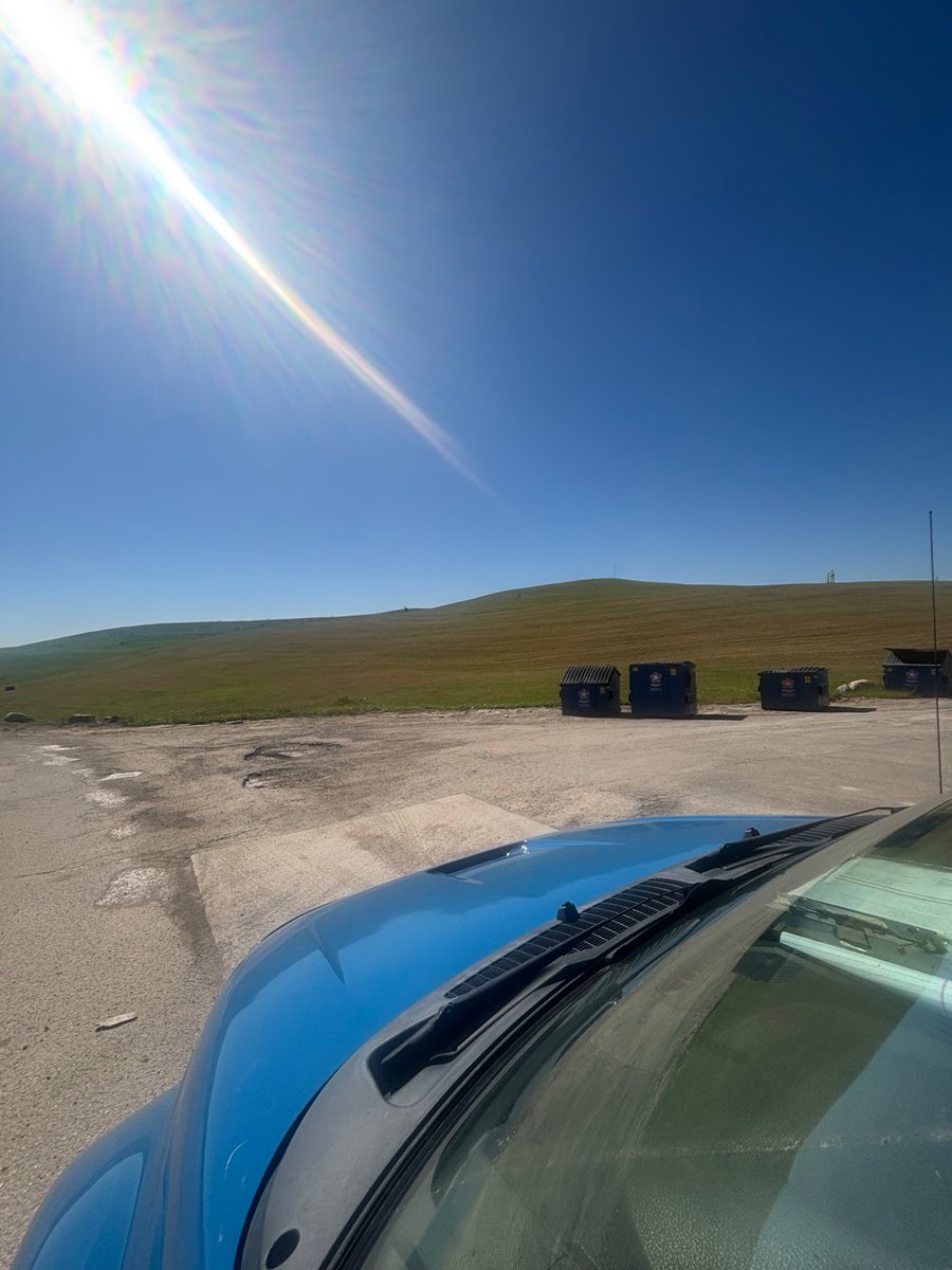 WorldofRobert1's tweet image. Marshall Michigan landfill. Almost nice enough looking to visit.....almost. #trash #landfill #trucker #BlueCollar
